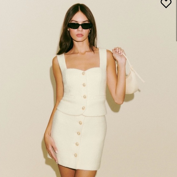 Reformation Dresses & Skirts - Reformation Cream Mini Skirt